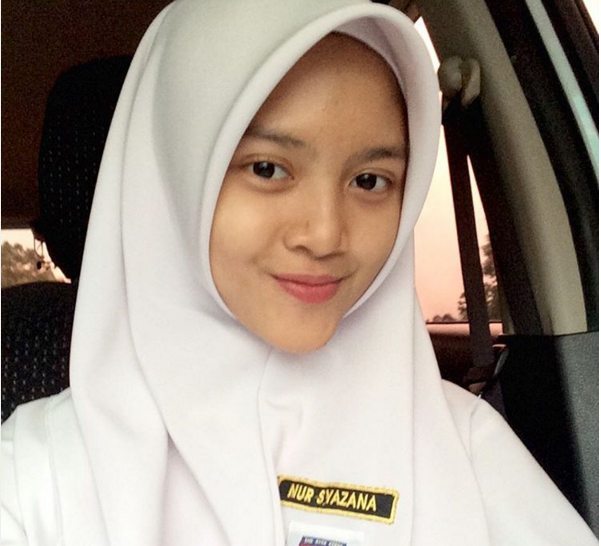 Budak Sekolah Comel Nur Syazana | Azhan.co