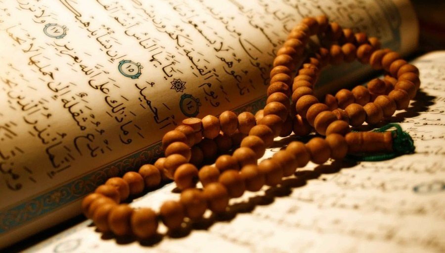 Image result for Adakah Wajib Membaca Doa Iftitah ketika Solat Fardu dan Solat Sunat ?
