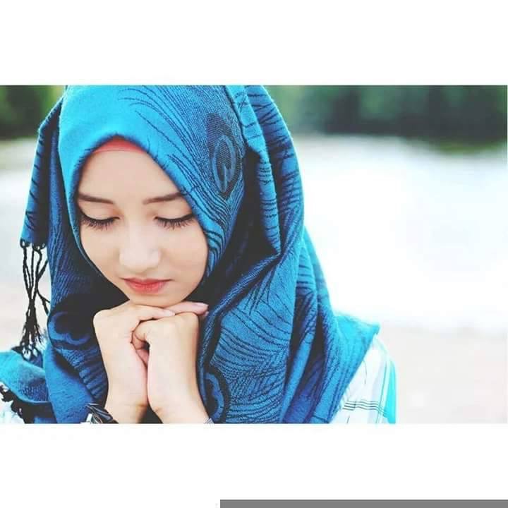 Most Beautiful Girl in Hijab Azhan co