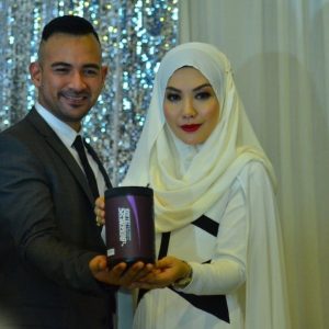 Sharnaaz dan Anis Al-Idrus Couple