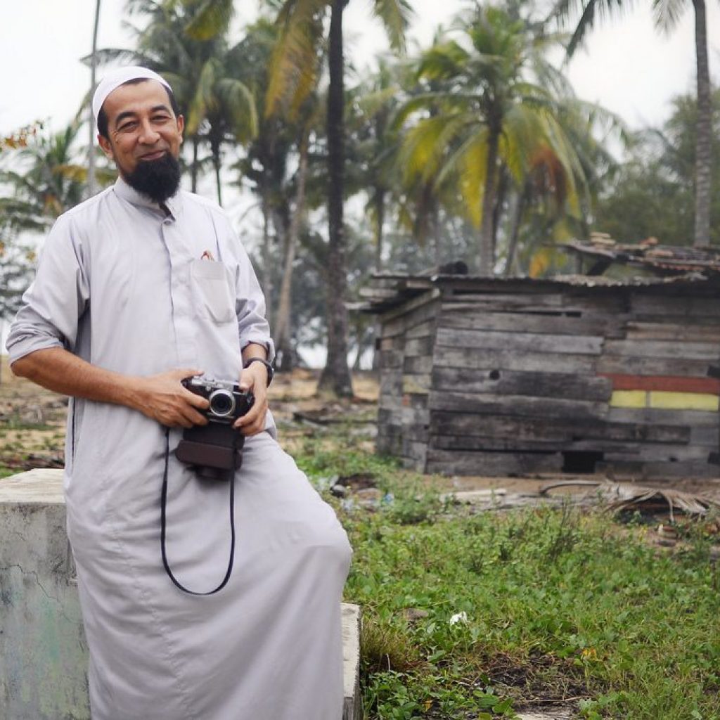 Ustaz Azhar Naik Basikal