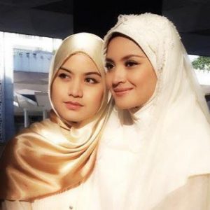 Cantik, Manis Dan Ayu Bila Lisa Surihani, Fazura Bertudung