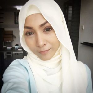 Elfaeza Ul Haq Berhijab Comel