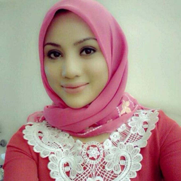 Biodata Nazeera Sardi, Kekasih Jep Sepahtu? - Azhan.co