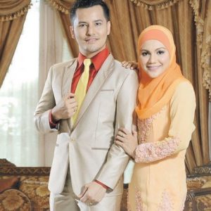 Gambar Dato Aliff Syukri dan Isteri