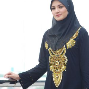 Gaya Muslimah Artis Fazura