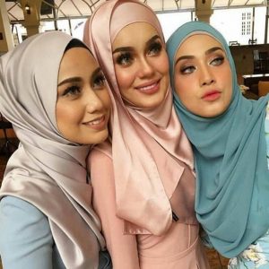 Mia Ahmad dan Fathia Selfie