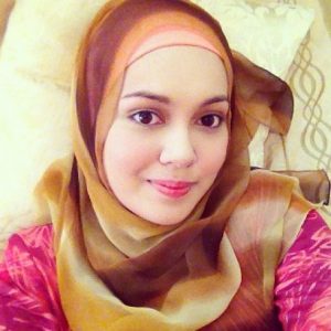 Nelydia Senrose semakin cantik dan menawan