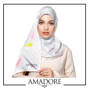Potret Manis Amyra Rosdi Model Tudung Amadore (pink)