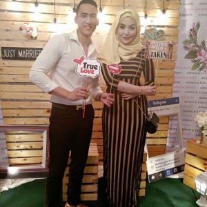 Gambar Sweet Couple Raja Afiq dan Anis Al Idrus