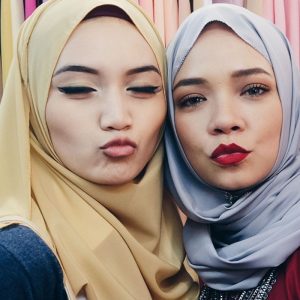 Nora Danish Buat Duck Face