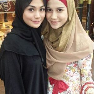 Tasha Shilla Bertudung