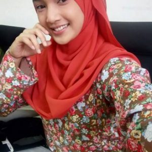 Atikah Suhaime Bertudung Comel