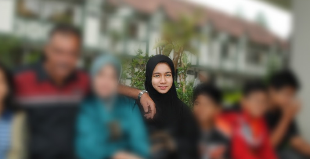 Family Amira Othman Blur Header