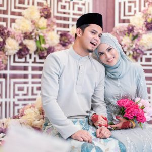 Foto Kahwin Hanis Zalikha dan Hairul Azreen