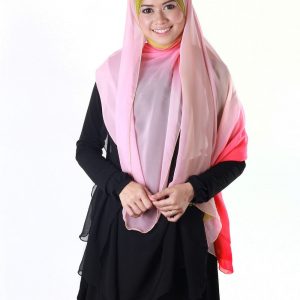 Gaya Muslimah Heliza Helmi