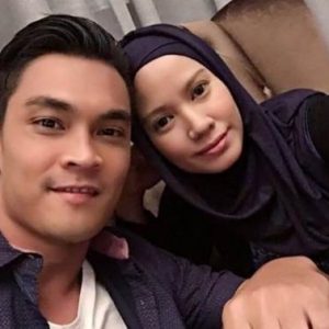 Hisyam Hamid Dan Isteri Rosmawati Hanafi