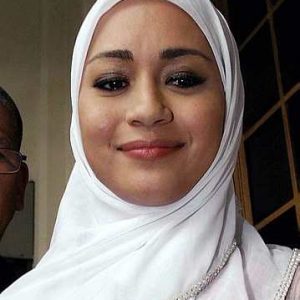 Maya Karin Bertudung Semasa Ke Mahkamah Menguruskan Perceraian Dengan Muhamaad Ali