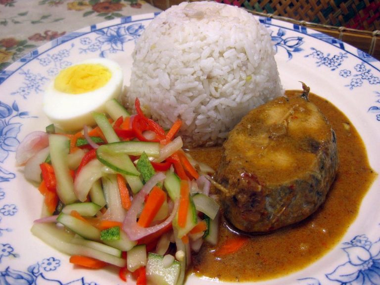 Resepi Nasi Dagang Asli Terengganu Dengan Gulai Ikan Tongkol  Azhan.co