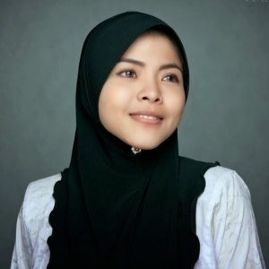 Potret Gadis Bertudung Sopan Ardell Aryana