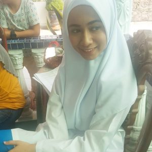 Watak Amira Othman Pakai Baju Sekolah Dalam Abang Bomba I Love You