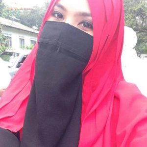 ADELINE Tsen Gadis Cina Berpurdah Dalam Imam Kacak Pakwe Kami