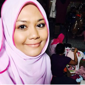 Foto Gadis Ceria Zulin Aziz