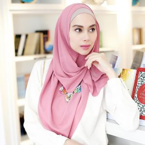 Hijabi Fashion Muslim Girl Natasha Hudson