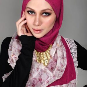 Natasha Hudson Model Tudung Sugarscarf