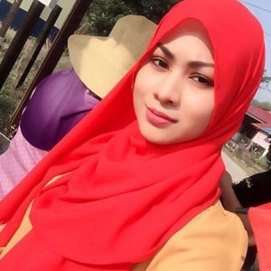 Nur Risteena Serba Merah Ketika Ke Kelantan