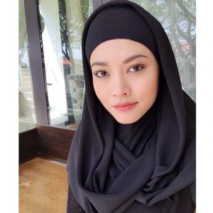 Gaya Muslimah Syatilla Melvin