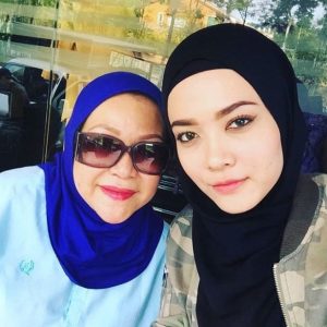 Khaty Fauziah Dan Menantu Beliau Syatilla Melvin