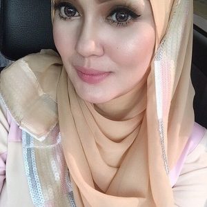 Natural Beauty Uqasha Senrose Dengan Solekan Nipis