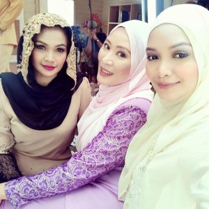 Selfie Menarik Azira Shafinaz