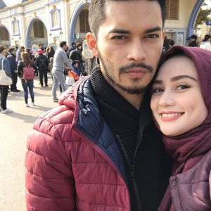 Foto Intim Wawa Zainal Dan Suami