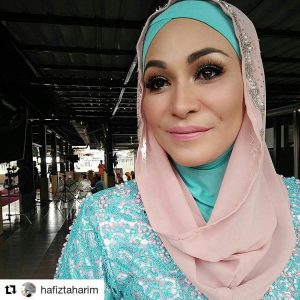 Gambar Aleza Shadan Bertudung