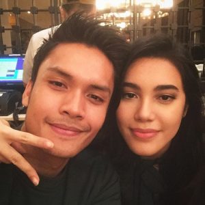 Randy Pangalila Bersama Kekasih (pacar) Michella Putri