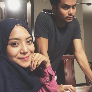 Syafiq Kyle Dan Mawar Rashid Yang Bertudung