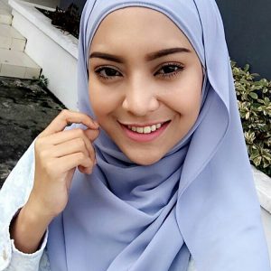 Mawar Rashid Gadis Malaysia Cantik Berhijab