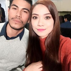 Selfie Manja Artis Azrel Ismail Bercinta