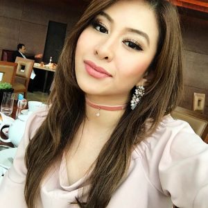 Solekan Cantik Menggoda Miera Liyana