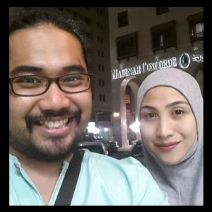 Johan Raja Lawak Dan Isteri Ozlynn Watie Cantik Bertudung