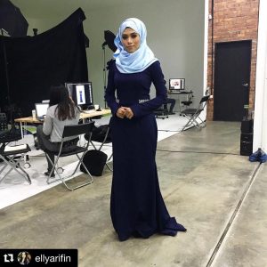 Elly Arifin Cantik Berhijab