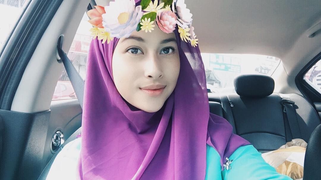 Gambar Comel Eyra Hazali Bertudung