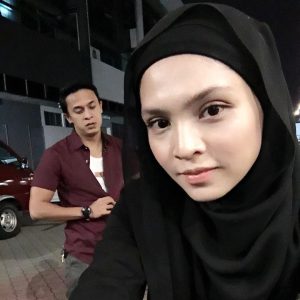 Shera Aiyob Tanpa Makeup