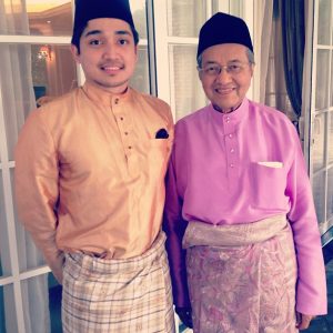 Adib Khalid Dan Idolanya Tun Dr Mahathir