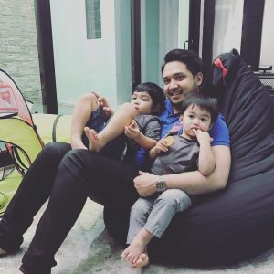 Adib Khalid Dengan Anak Buahnya