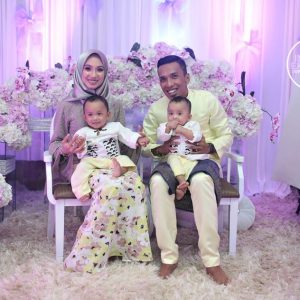 Fad Bocey Dan Isteri Di Majlis Akikah Anak Kembarnya