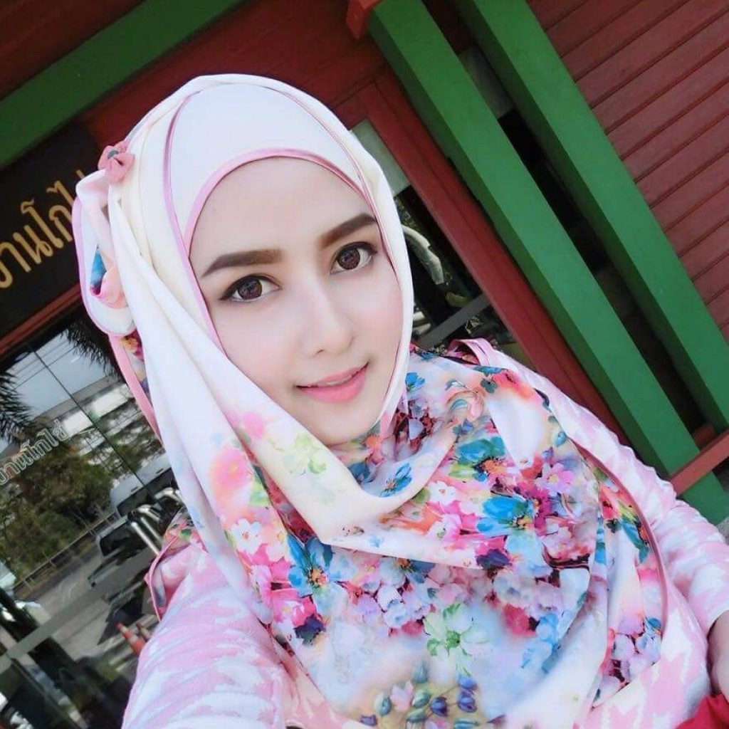 Koleksi Gambar  Gadis  Melayu  Cantik  Bertudung Azhan co