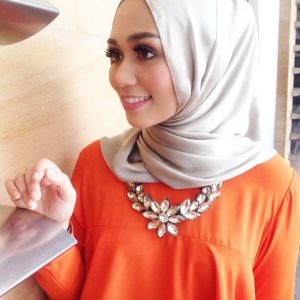 Gambar Cantik Hani Nazrina